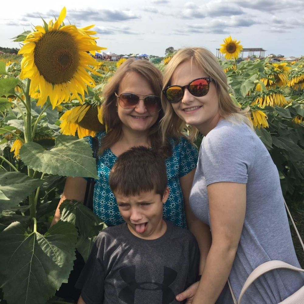 Meet your Posher, Kim